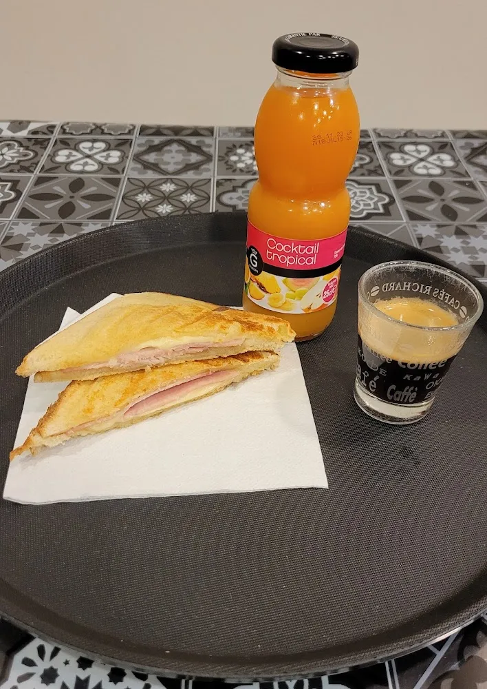 1 Idée de Formule Petit Déjeuner